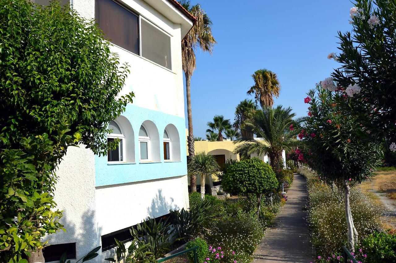 Muses Hotel Faliraki Buitenkant foto
